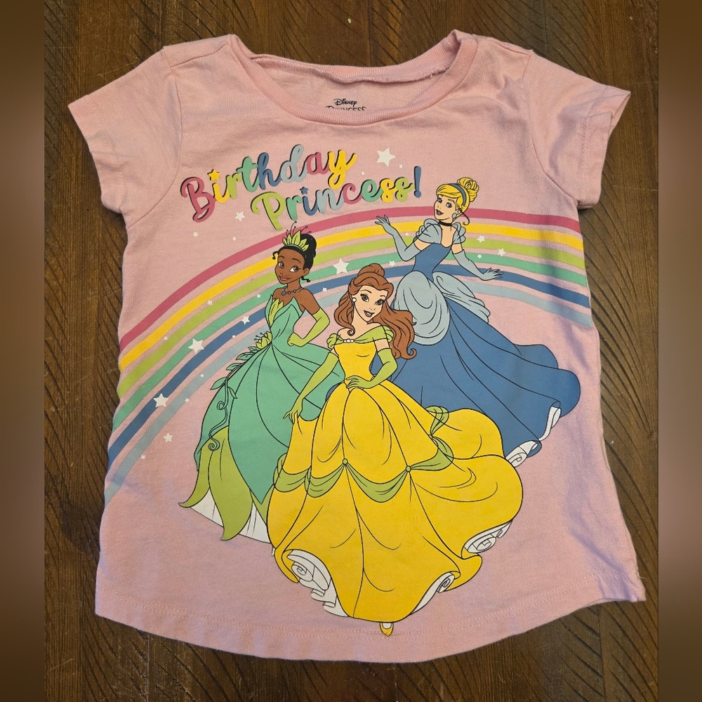 🎉5/$10 Disney Princess Rainbow "Birthday Princess!" Shirt 5T